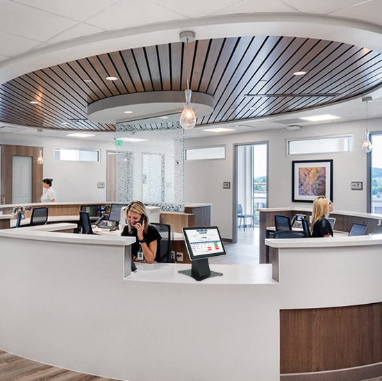 Fitting Room Mirror TouchScreen