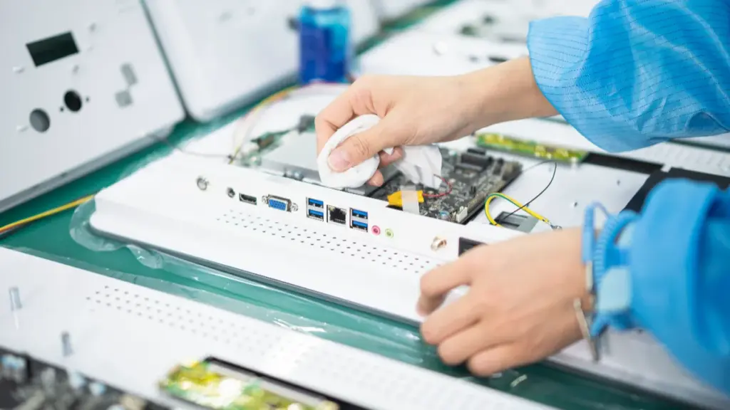 Workers Are Processing The Rear Sockets Of The Industrial PC